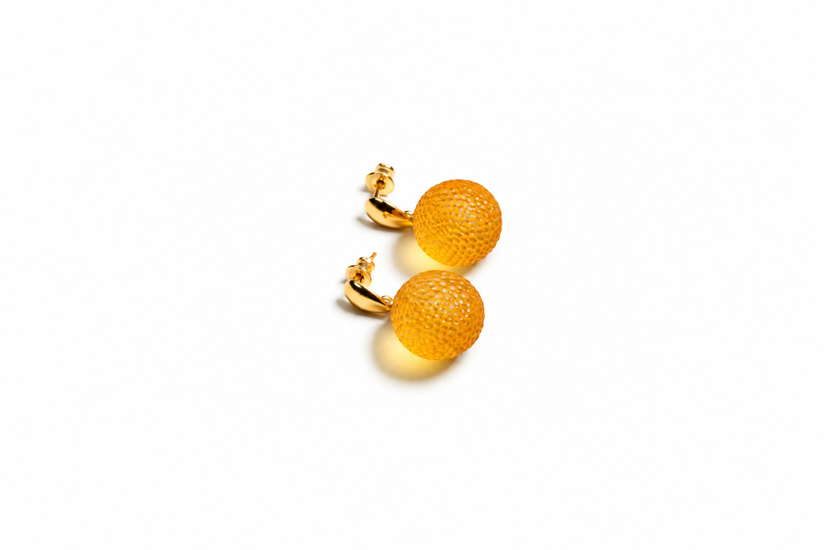 Soline Baltic amber drop earrings in honey snake-skin amber — handcrafted in Lithuania by AMBER999 — Baltijos gintaro papuošalai, rankų darbas Lietuvoje