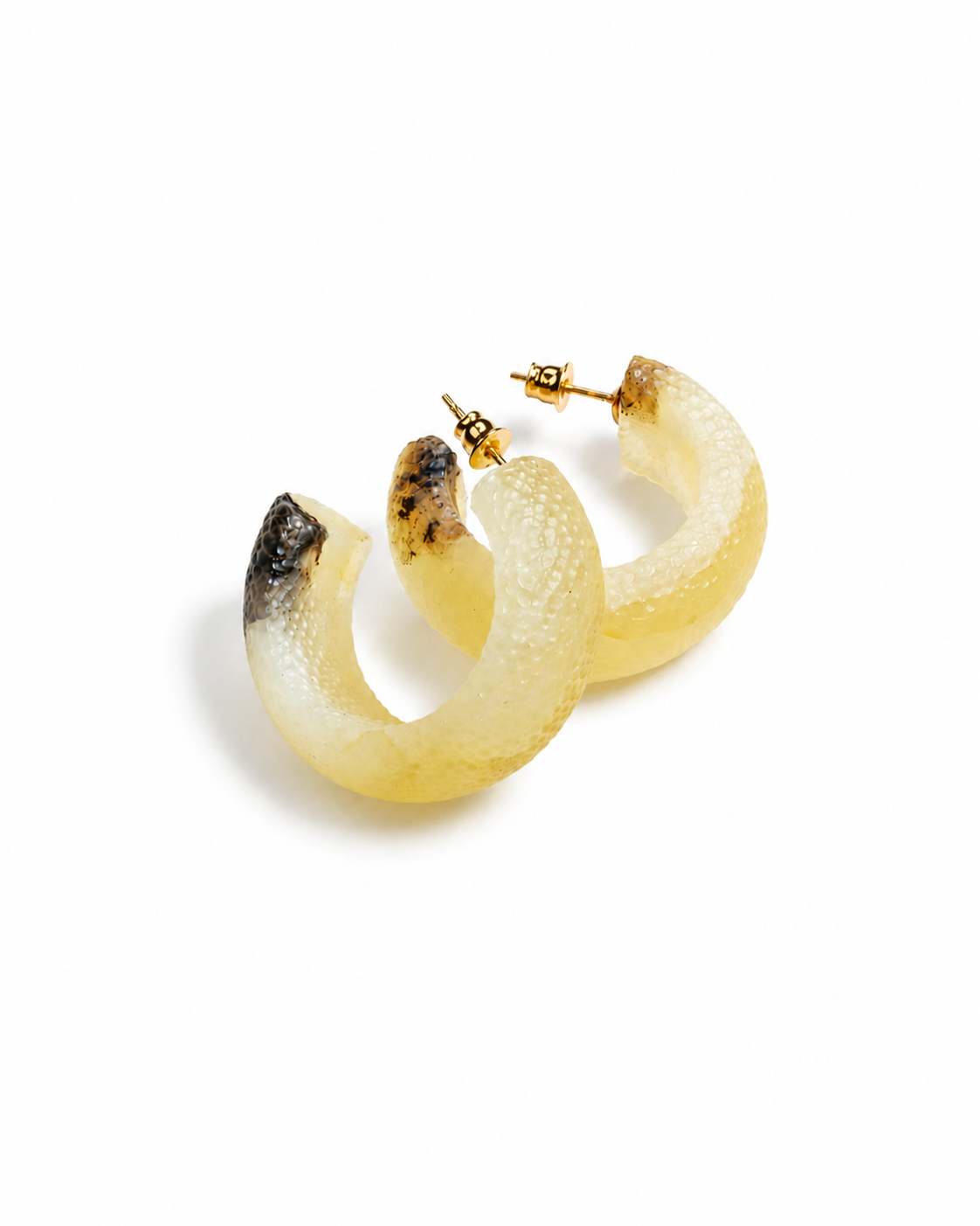 Baltic amber hoop earrings in lemon yellow amber — handcrafted in Lithuania by AMBER999
 — Baltijos gintaro papuošalai, rankų darbas Lietuvoje